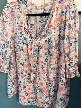 Zac & Rachel Coral and Navy Floral Tie-Front Tunic
